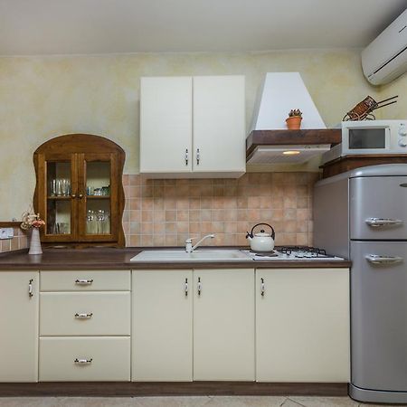 Apartment Velenik D&I Poreč Exteriör bild